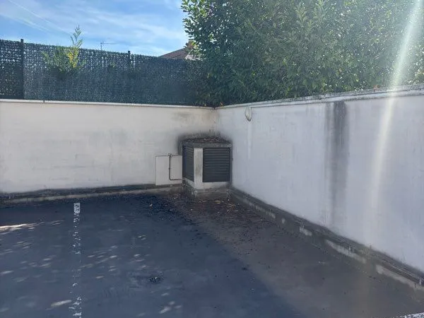 Place de parking sécurisée à louer - Le Blanc-Mesnil