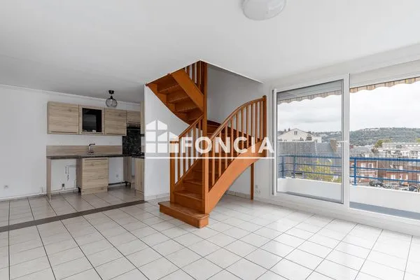 Appartement 4 pièces 85 m²