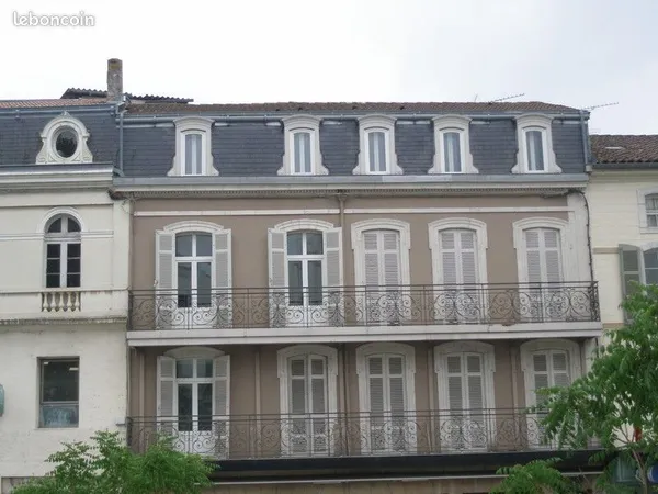 Studio 1 pièce 18 m²