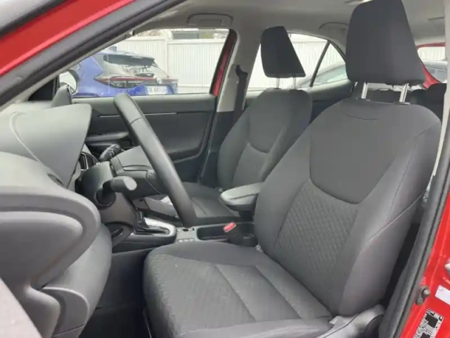 Toyota Yaris hybride 1.5 hybrid 116h dynamic auto 2wd — photo 16