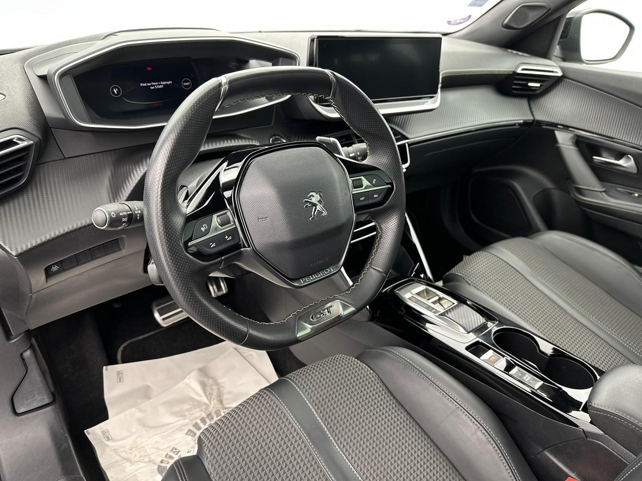 Peugeot 2008 puretech 130 s&s eat8 gt — photo 8