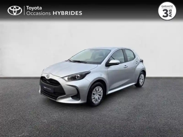 Toyota Yaris 116h dynamic business + programme toyota experience 5p my25
