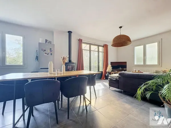 Maison 7 pièces 145 m²
