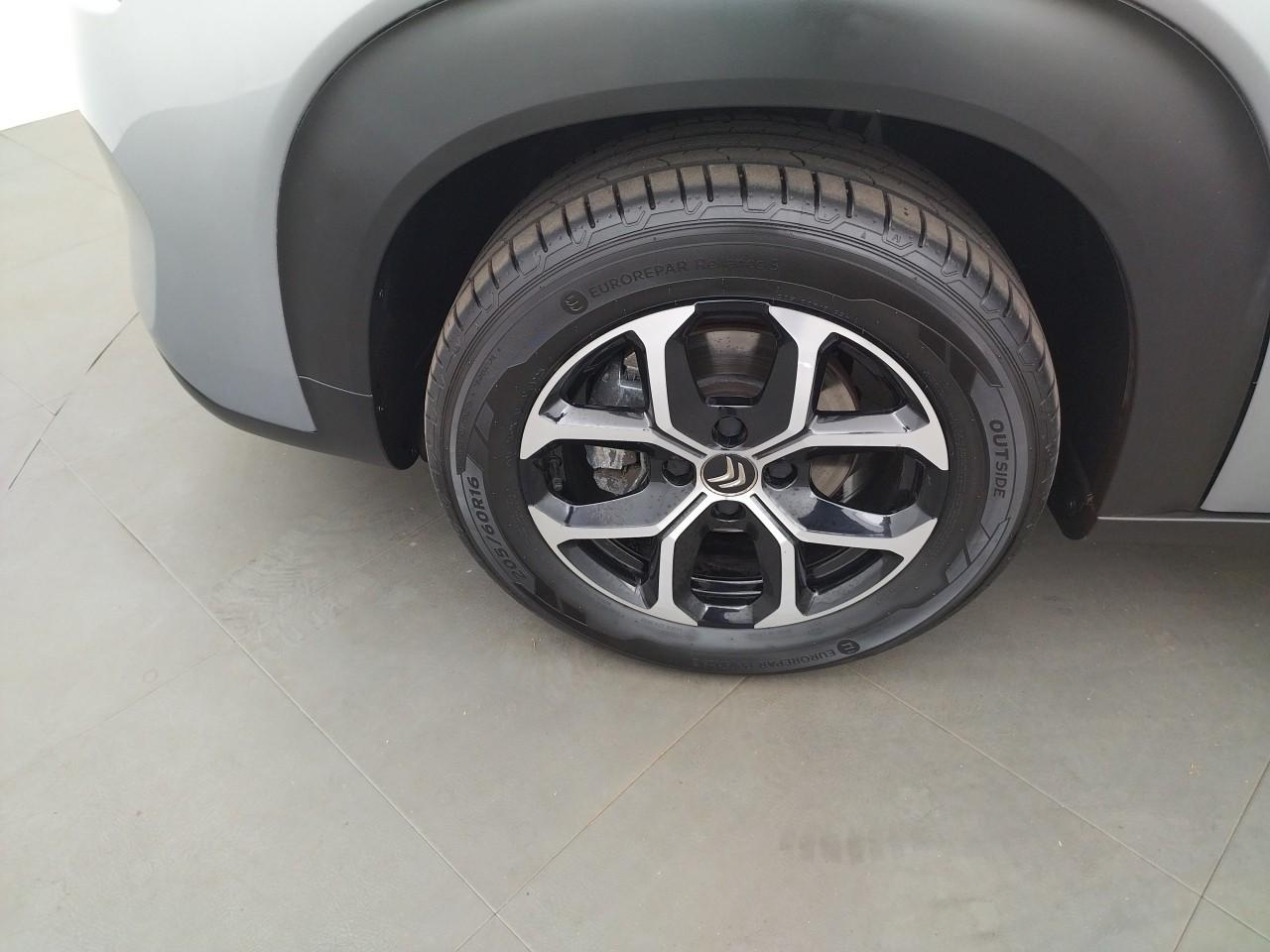 Citroën C3 Aircross puretech 130 s&s eat6 shine — photo 29
