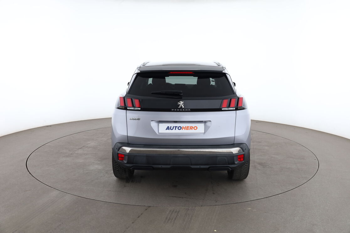 Peugeot 3008 1.2 PureTech Crossway — photo 4