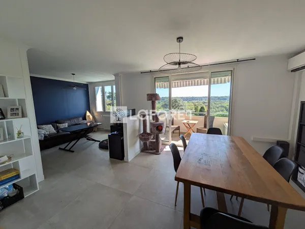 Appartement 3 pièces 74 m²