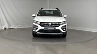 Dacia Sandero 1.0 TCe 90ch Stepway Confort -22 — photo 1