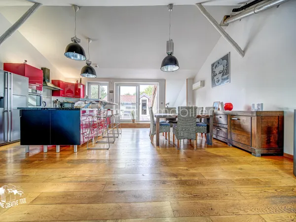 Maison 5 pièces 146 m²