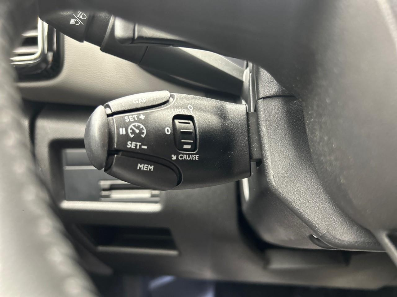 Citroën C5 Aircross bluehdi 130 s&s eat8 shine pack — photo 17