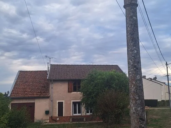 Maison à louer- 4 chambres - 52140 Provenchères