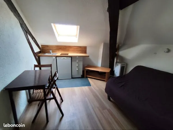 Appartement Location Périgueux 1p 15m² 300€
