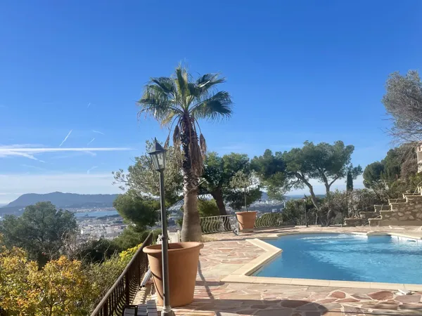 Vends maison 280m² Grande Faron