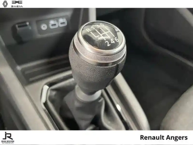 Renault Clio 1.0 tce 90ch equilibre — photo 6