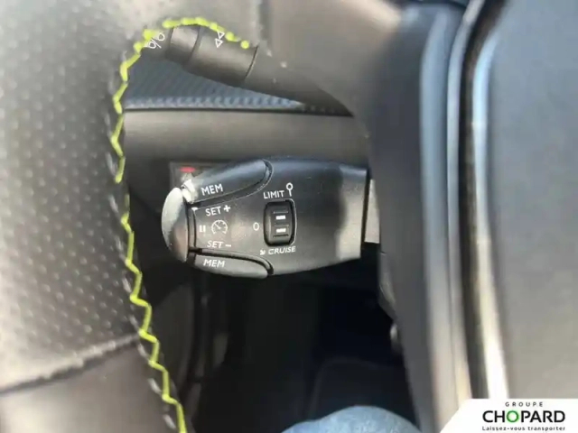 Peugeot 2008 electrique 136 ch — photo 15