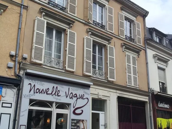 T3 80m2 rue du port