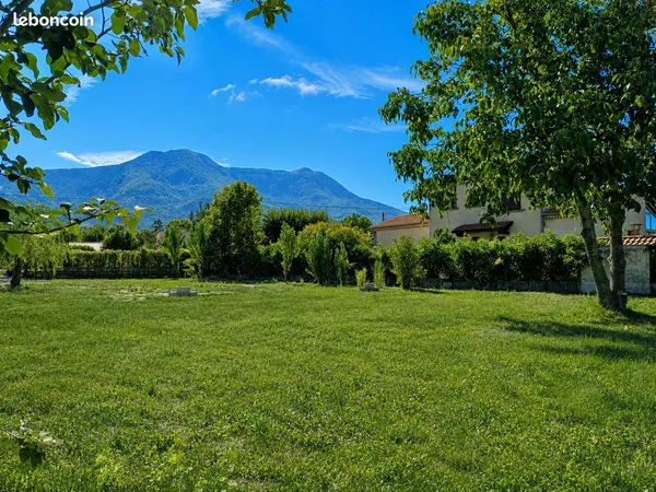 Terrain viabilisé 882 m² - Plan de Gaubert - Digne-les-Bains