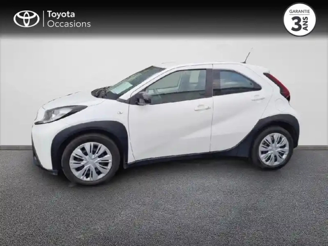 Toyota Aygo X 1.0 vvt-i 72ch dynamic s-cvt — photo 3
