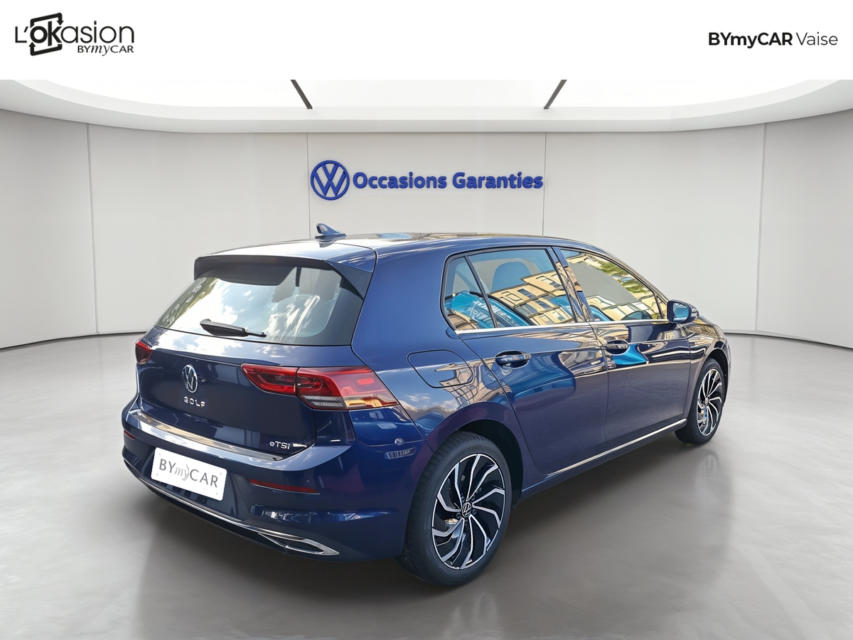 Volkswagen Golf 1.5 eTSI OPF 150 DSG7 — photo 5