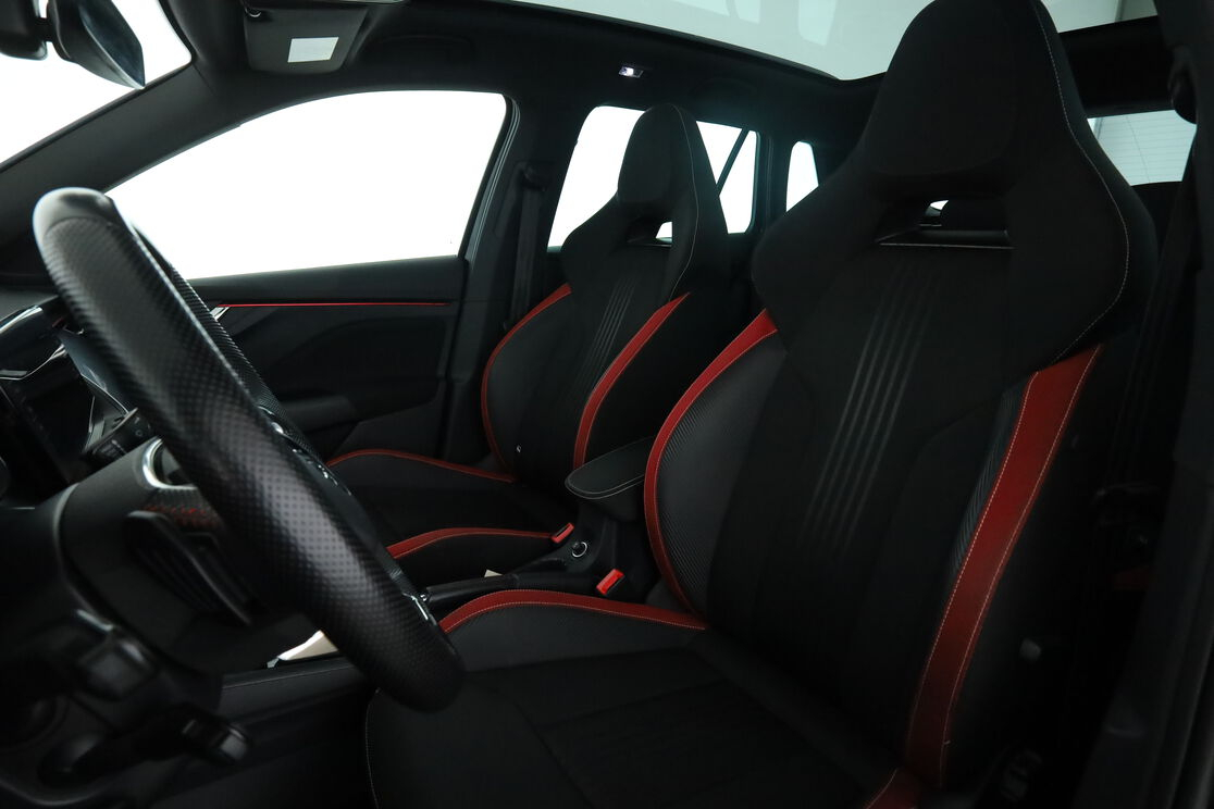 Skoda Kamiq 1.0 TSI Evo Monte-Carlo DSG7 — photo 9