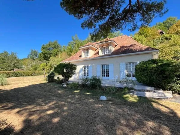 Maison 4 pièces 122 m²