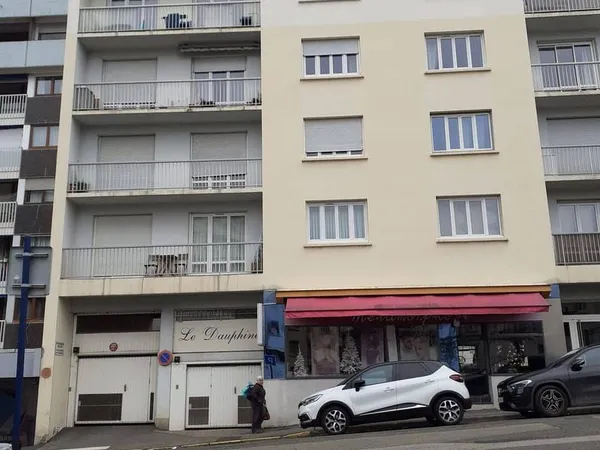Appartement 4 pièces 84 m²