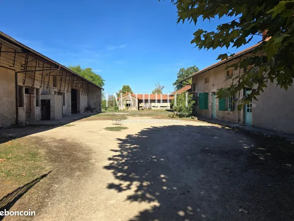 Propriété 4 pièces 134 m²