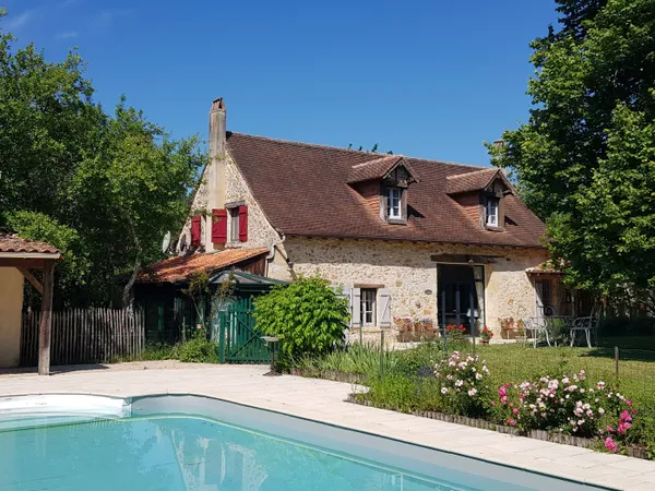 Vends maison ancienne rénovée