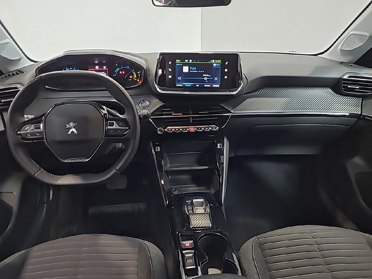 Peugeot 208 electrique 50 kwh 136ch style — photo 12