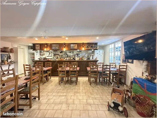 Fonds de commerce restaurant, pizzeria 85 m²