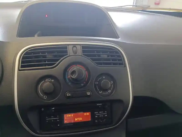 Renault Kangoo Van kangoo express blue dci 95 — photo 29