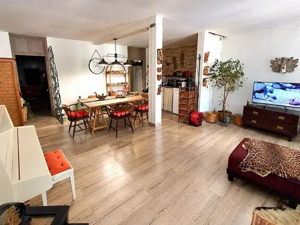 Appartement 3 pièces 100 m²