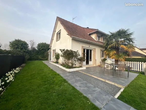 Maison Vente Pont-Audemer 7p 132m² 259000€