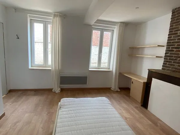 Chambre avec salle de bain privative