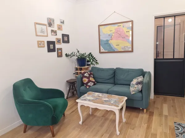 Loue appartement T3 à Paris au croisement des arrondissements 10, 18 et 19ème - 50m²