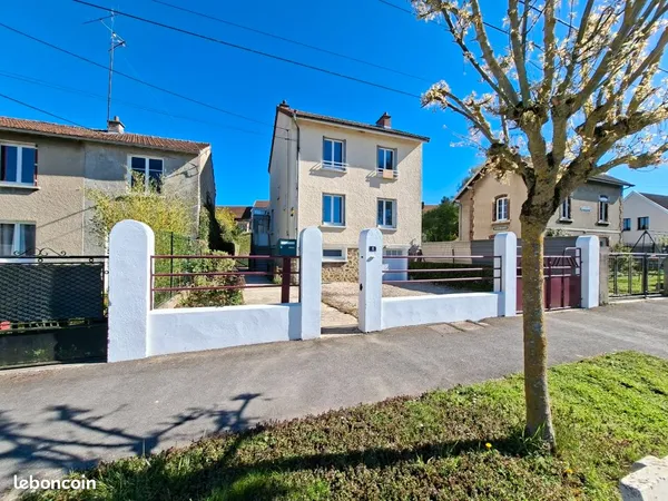MAISON à DORMANS