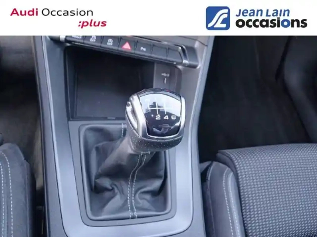 Audi Q3 sportback 35 tfsi 150 ch — photo 13