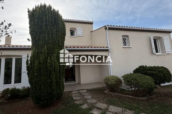 Maison 5 pièces 143 m²