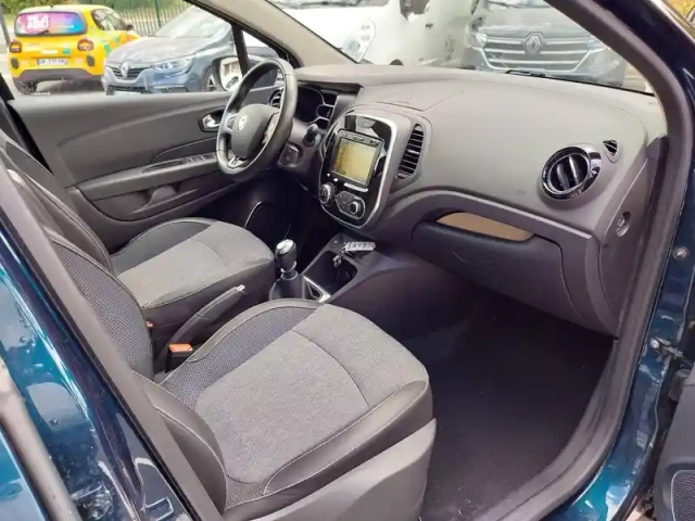 Renault Captur tce 130 fap — photo 18