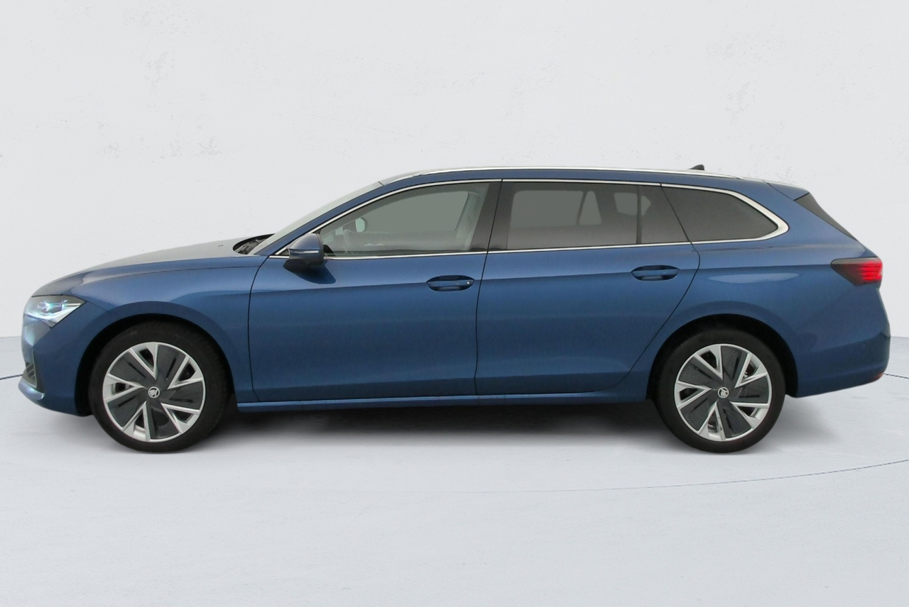 Skoda Superb Combi — photo 2