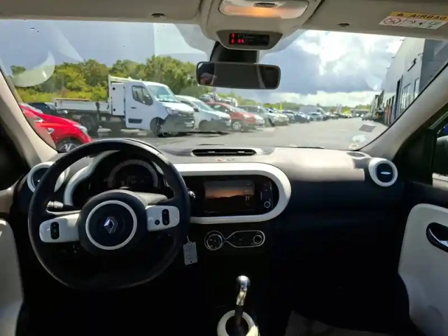 Renault Twingo iii achat intégral — photo 3