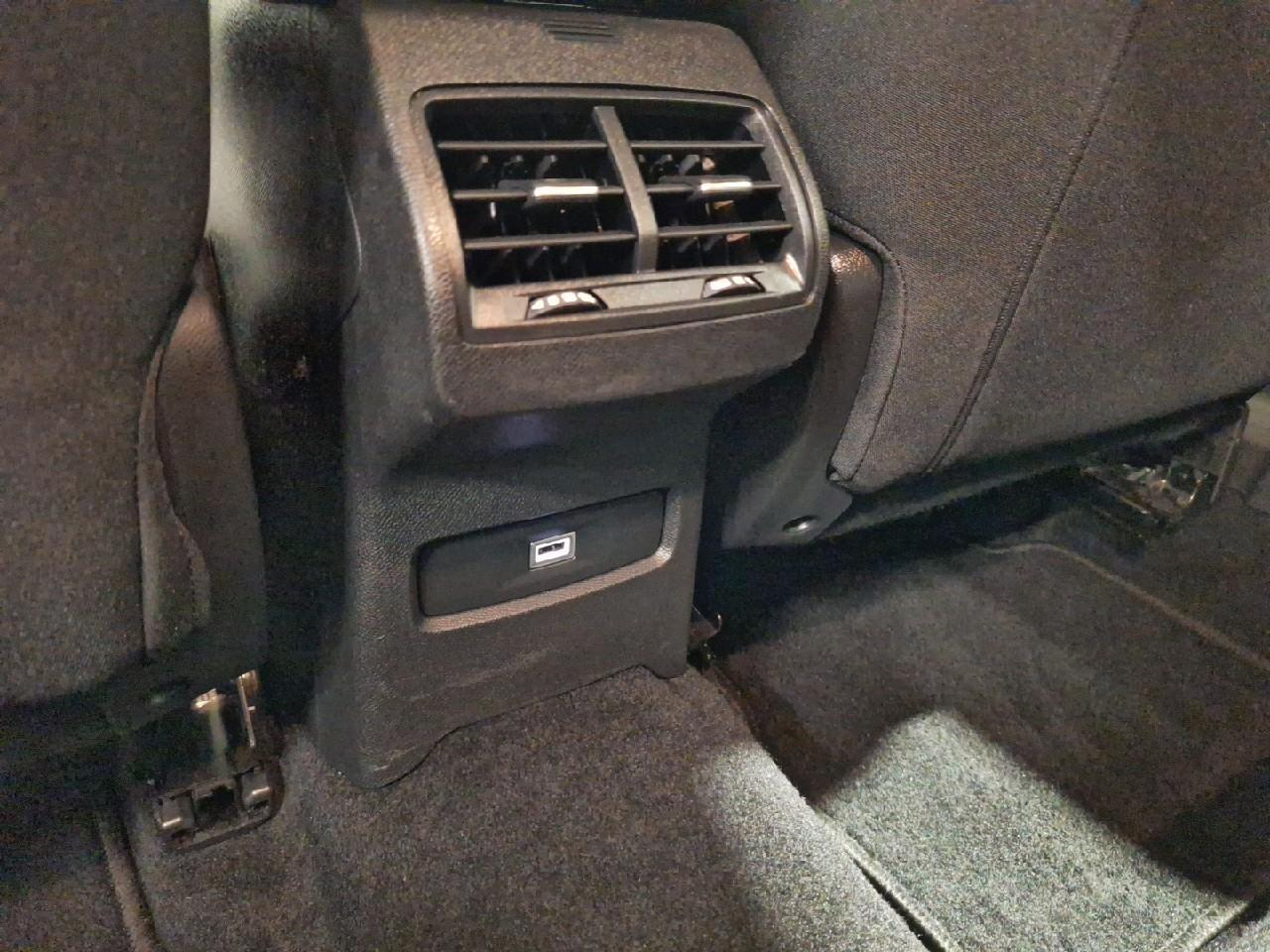 Citroën C4 bluehdi 130 eat8 plus — photo 15