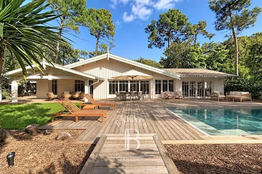 Maison 7 pièces 160 m²