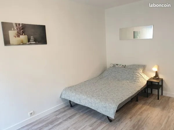F2 neuf meublé en centre-ville