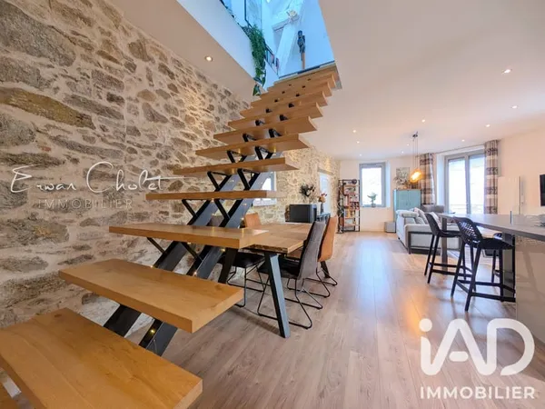 Appartement 5 pièces 102 m²