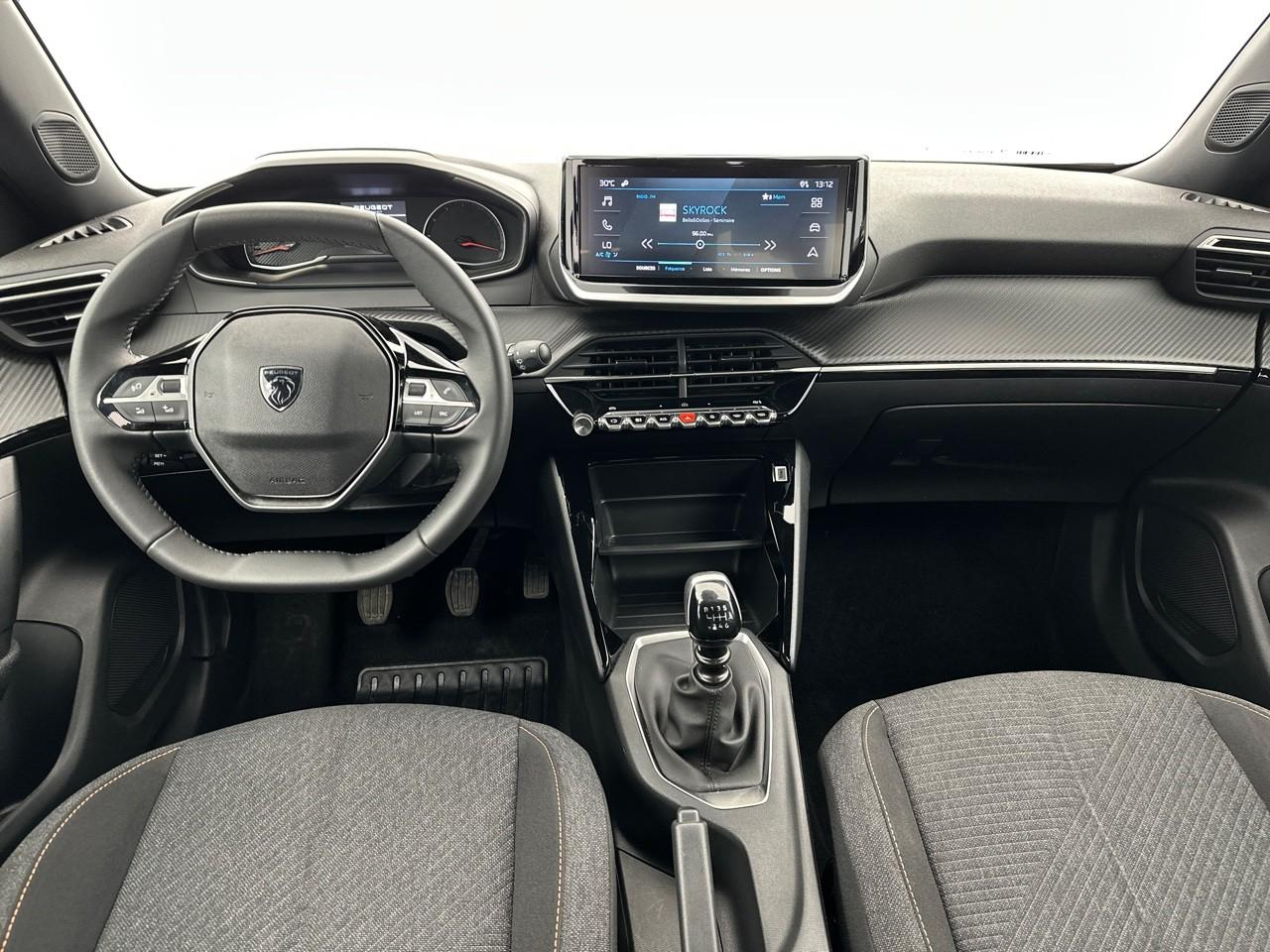 Peugeot 2008 100 s&s bvm6 style — photo 9