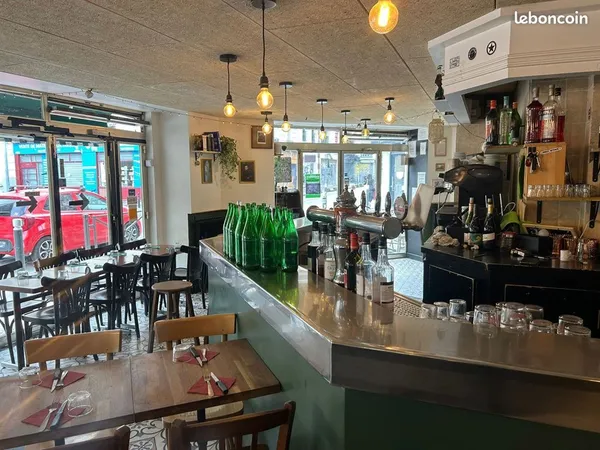 Bar, restaurant 200 m² ST OUEN
