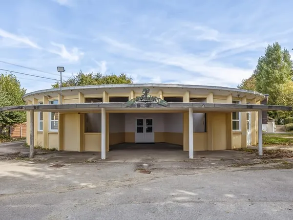 Ancienne école circulaire de 1954 à ré-inventer