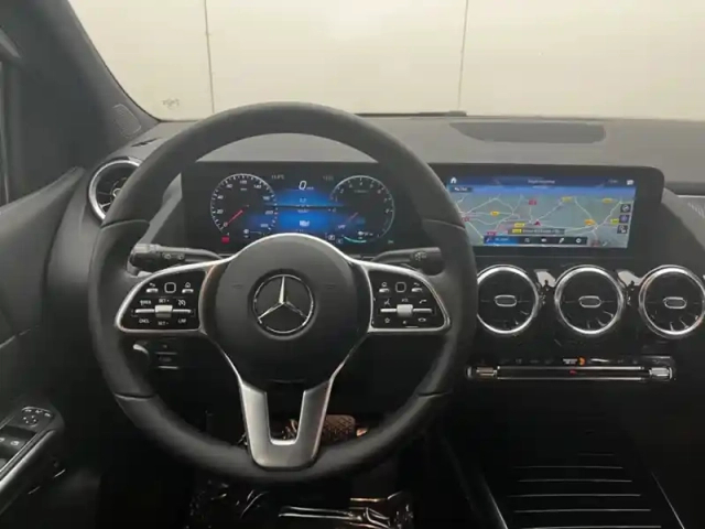 Mercedes Classe B 250 e progressive line — photo 19
