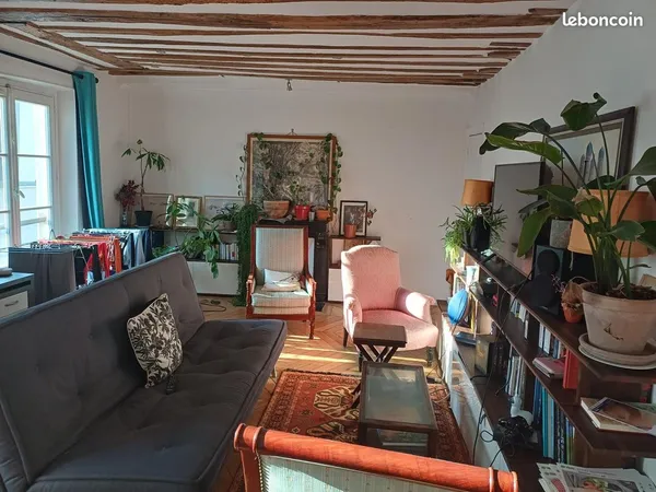 Appartement calme et lumineux à Chatelet