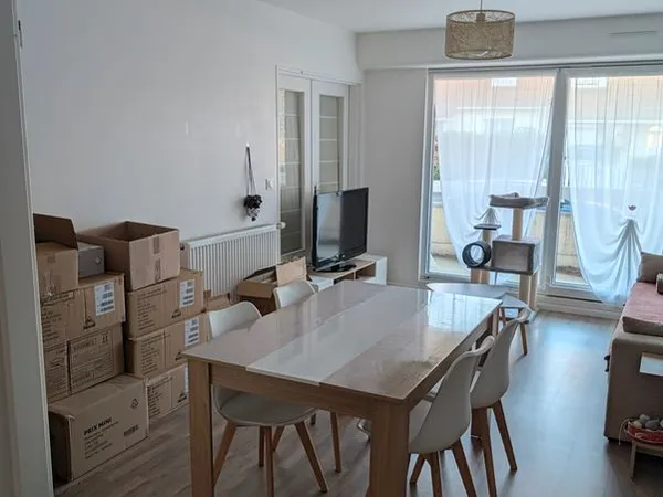 Appartement F3 63 m² avec balcon, cave et parking